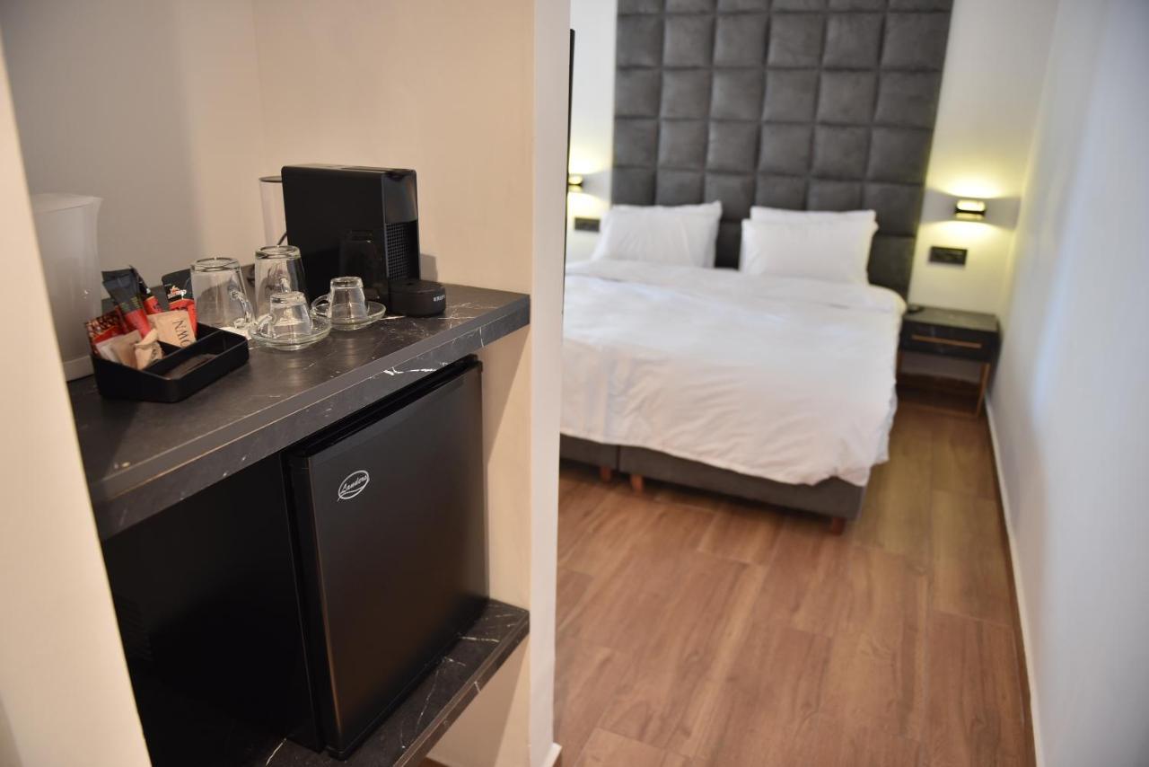Selfie'S Boutique Hotel Tiberias Exterior photo