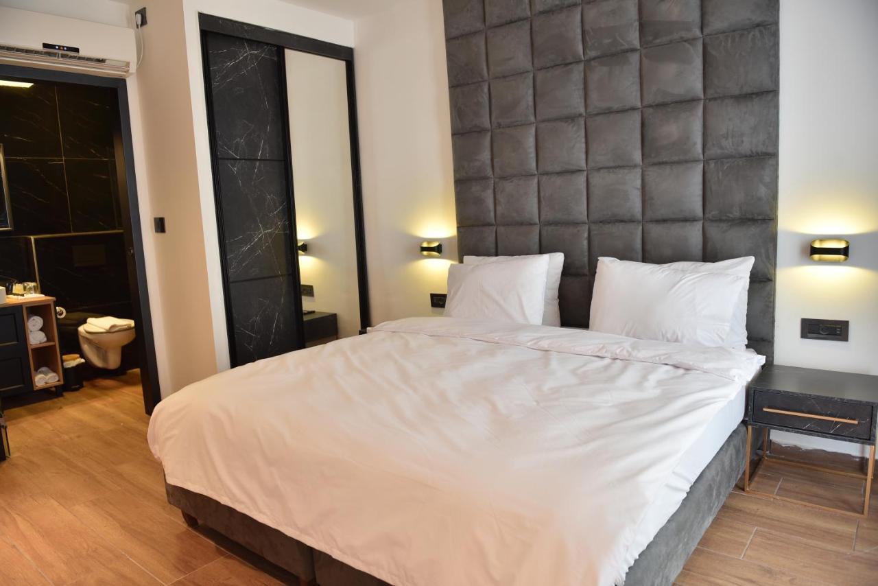Selfie'S Boutique Hotel Tiberias Exterior photo