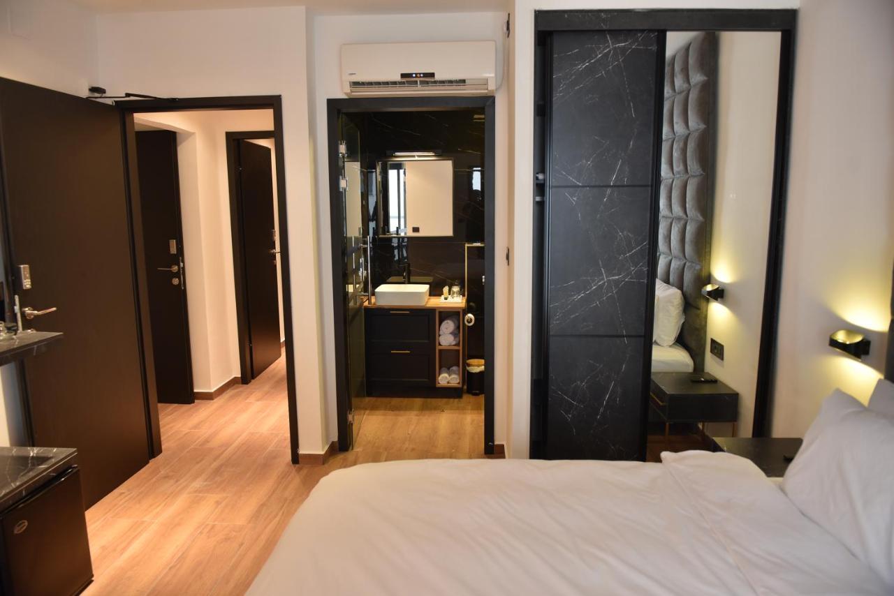 Selfie'S Boutique Hotel Tiberias Exterior photo