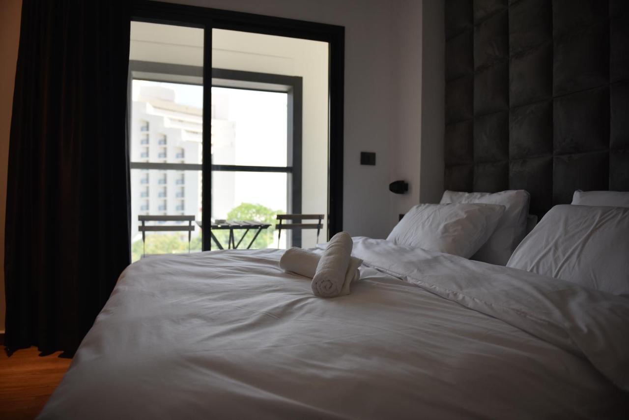 Selfie'S Boutique Hotel Tiberias Exterior photo