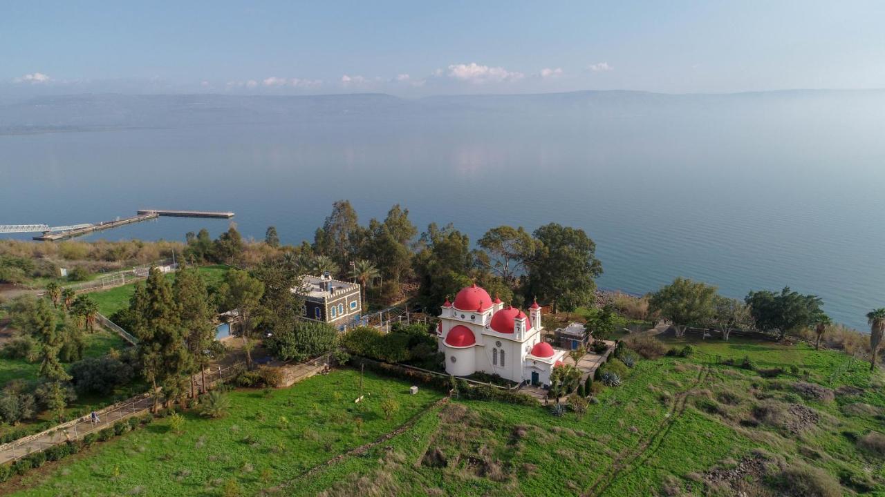 Selfie'S Boutique Hotel Tiberias Exterior photo