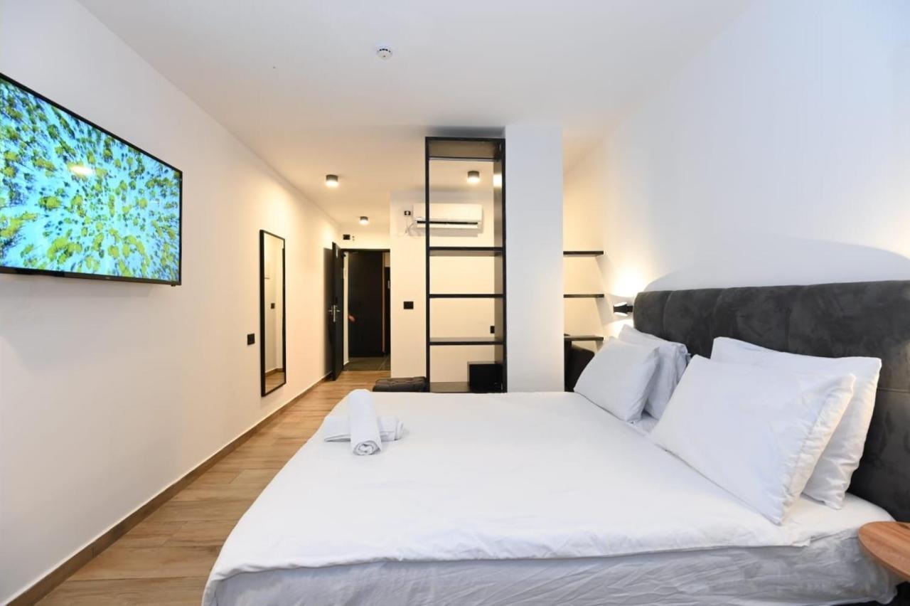 Selfie'S Boutique Hotel Tiberias Exterior photo